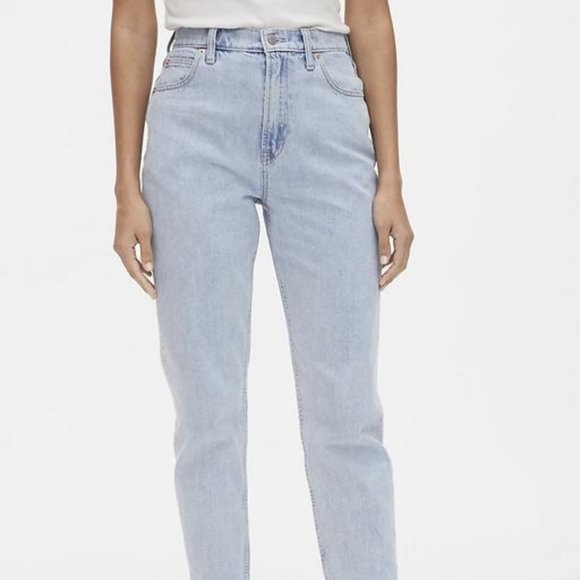 GAP Sky High Rise Mom Jeans, NWT - Picture 2 of 13